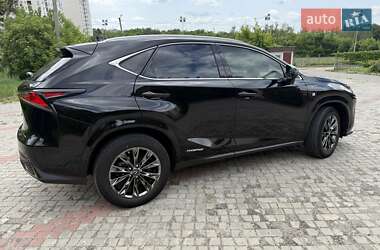 Внедорожник / Кроссовер Lexus NX 2020 в 