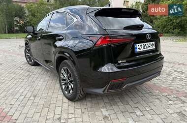 Внедорожник / Кроссовер Lexus NX 2020 в 