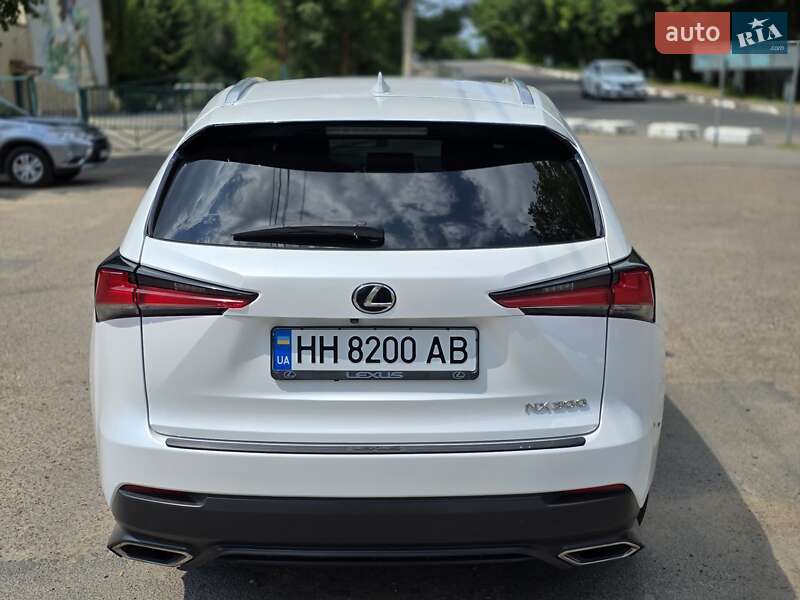 Внедорожник / Кроссовер Lexus NX 2019 в Подольске