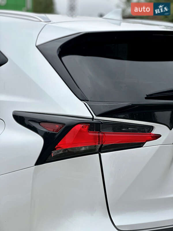 Внедорожник / Кроссовер Lexus NX 2015 в Одессе