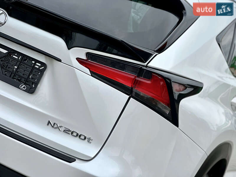 Внедорожник / Кроссовер Lexus NX 2015 в Одессе
