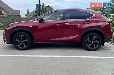 Внедорожник / Кроссовер Lexus NX 2021 в 