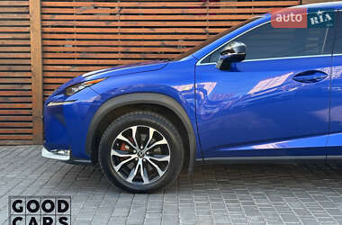 Внедорожник / Кроссовер Lexus NX 2015 в 