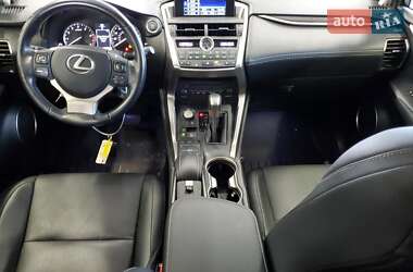 Внедорожник / Кроссовер Lexus NX 2015 в 