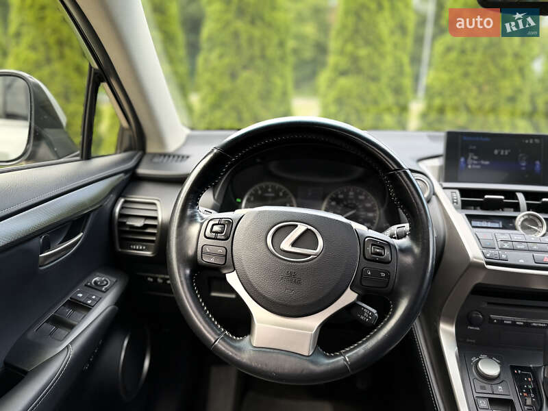 Внедорожник / Кроссовер Lexus NX 2017 в Харькове