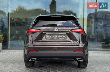 Внедорожник / Кроссовер Lexus NX 2015 в 