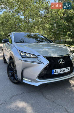 Позашляховик / Кросовер Lexus NX 2015 в Кам'янському
