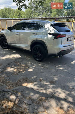 Внедорожник / Кроссовер Lexus NX 2015 в 