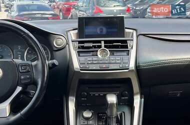 Внедорожник / Кроссовер Lexus NX 2016 в 