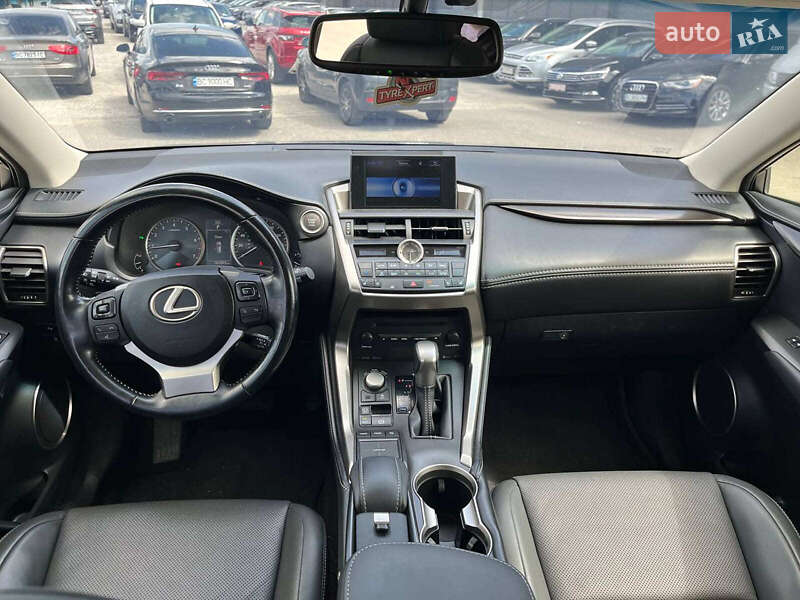 Внедорожник / Кроссовер Lexus NX 2016 в Львове