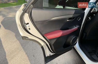 Внедорожник / Кроссовер Lexus NX 2021 в 