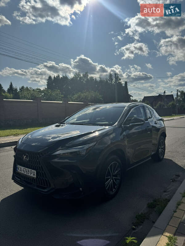 Внедорожник / Кроссовер Lexus NX 2022 в Киеве