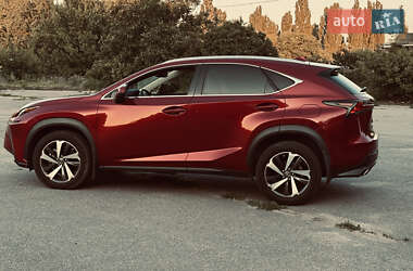 Внедорожник / Кроссовер Lexus NX 2019 в 