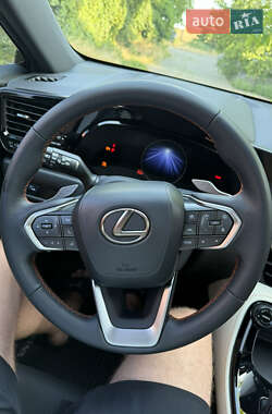 Внедорожник / Кроссовер Lexus NX 2024 в 