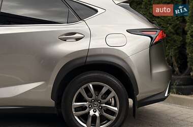 Внедорожник / Кроссовер Lexus NX 2018 в 