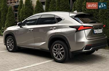 Внедорожник / Кроссовер Lexus NX 2018 в 