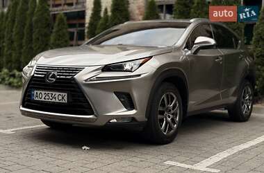 Внедорожник / Кроссовер Lexus NX 2018 в 