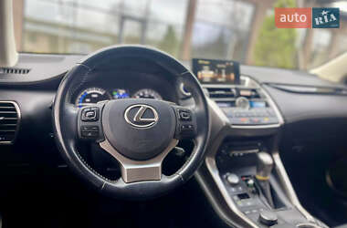 Внедорожник / Кроссовер Lexus NX 2017 в 