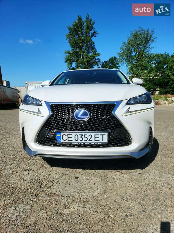 Внедорожник / Кроссовер Lexus NX 2015 в Черновцах