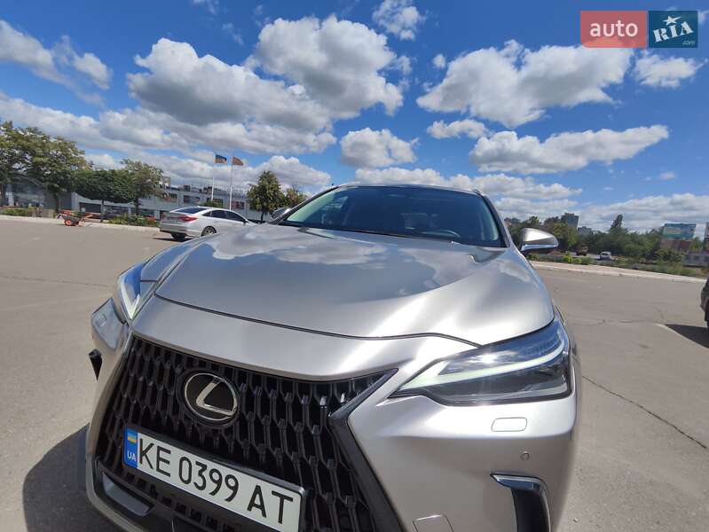 Внедорожник / Кроссовер Lexus NX 2022 в Кривом Роге