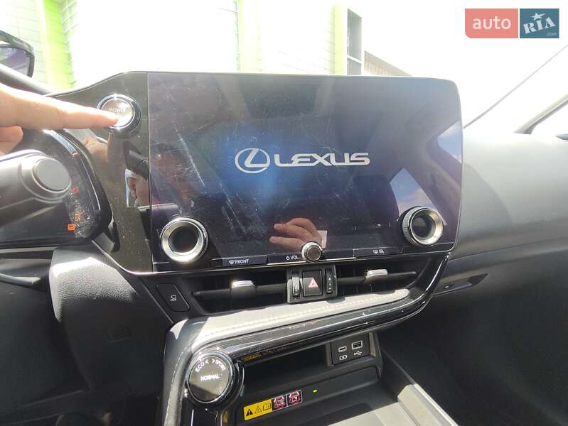 Внедорожник / Кроссовер Lexus NX 2022 в Кривом Роге