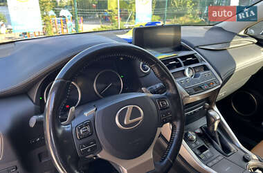 Внедорожник / Кроссовер Lexus NX 2017 в 