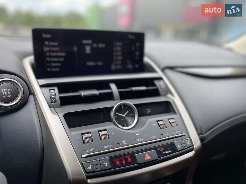 Внедорожник / Кроссовер Lexus NX 2021 в Киеве