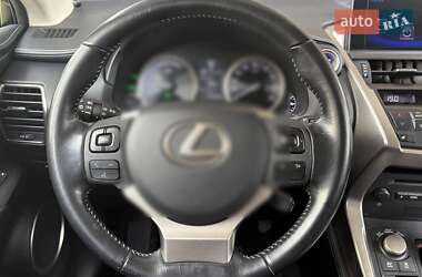 Внедорожник / Кроссовер Lexus NX 2016 в 