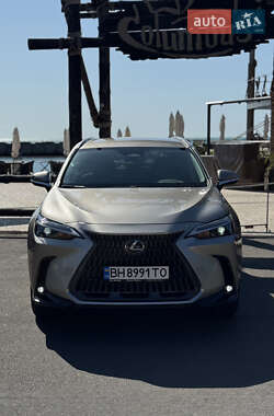 Внедорожник / Кроссовер Lexus NX 2022 в 