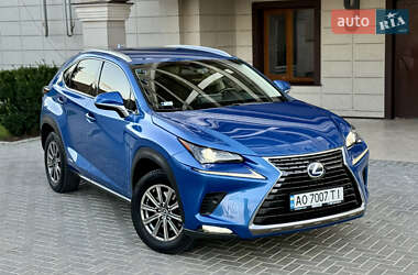 Внедорожник / Кроссовер Lexus NX 2018 в 