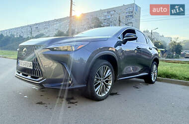 Внедорожник / Кроссовер Lexus NX 2022 в 