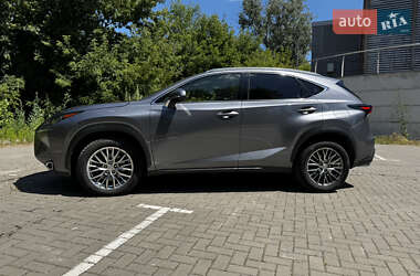 Внедорожник / Кроссовер Lexus NX 2015 в 