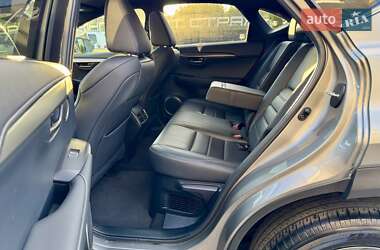 Позашляховик / Кросовер Lexus NX 2021 в 