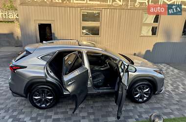 Позашляховик / Кросовер Lexus NX 2021 в 