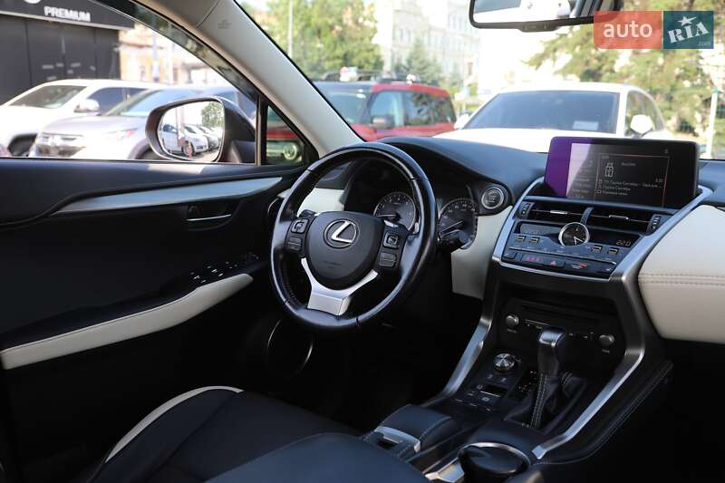 Позашляховик / Кросовер Lexus NX 2019 в Харкові