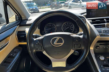 Внедорожник / Кроссовер Lexus NX 2017 в 