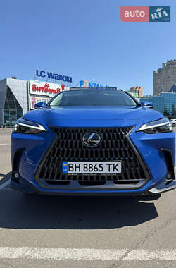 Внедорожник / Кроссовер Lexus NX 2022 в 
