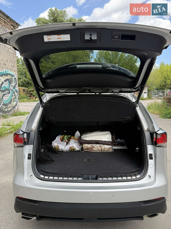 Внедорожник / Кроссовер Lexus NX 2016 в Киеве фото 8 Внедорожник / Кроссовер Lexus NX 2016 в Киеве