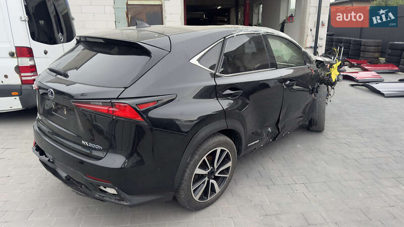 Внедорожник / Кроссовер Lexus NX 2021 в 