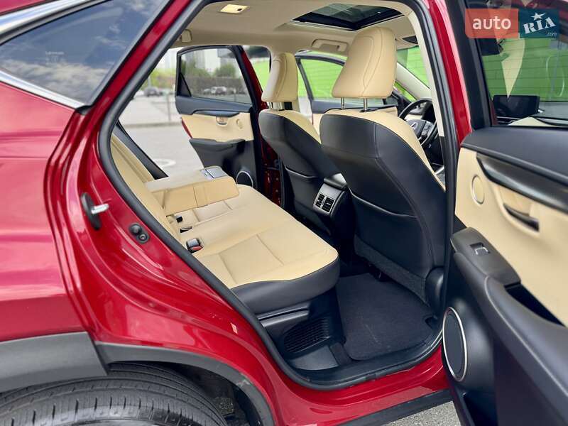 Позашляховик / Кросовер Lexus NX 2019 в Києві
