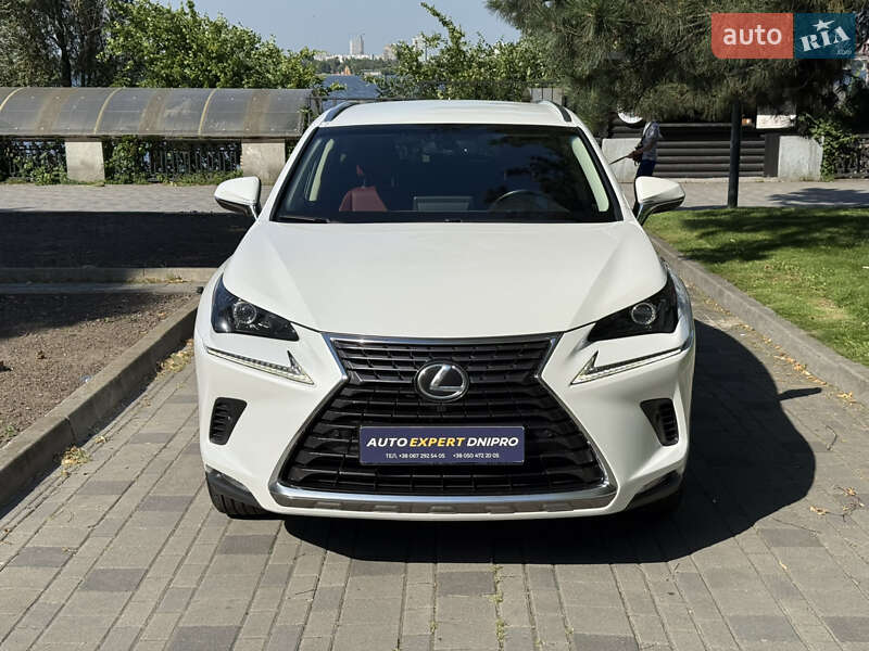 Внедорожник / Кроссовер Lexus NX 2018 в Днепре