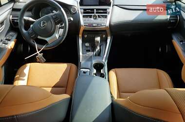 Внедорожник / Кроссовер Lexus NX 2021 в 