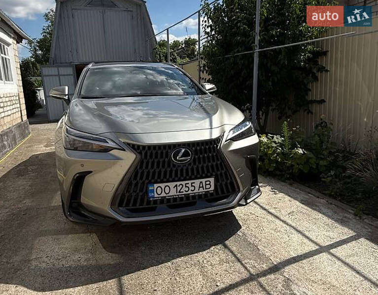 Позашляховик / Кросовер Lexus NX 2023 в Подільську