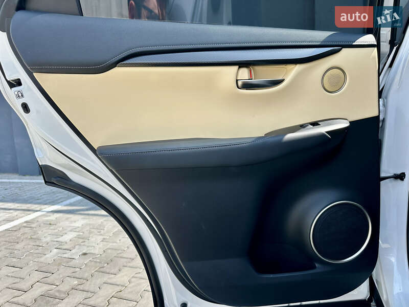 Внедорожник / Кроссовер Lexus NX 2020 в Киеве