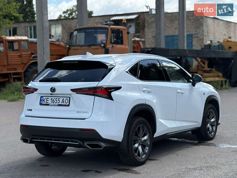 Позашляховик / Кросовер Lexus NX 2021 в Києві