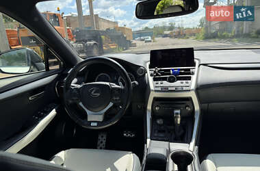 Внедорожник / Кроссовер Lexus NX 2021 в 