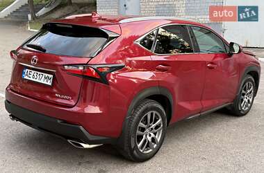 Позашляховик / Кросовер Lexus NX 2016 в 