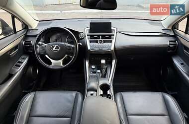Позашляховик / Кросовер Lexus NX 2016 в 