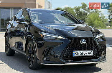 Внедорожник / Кроссовер Lexus NX 2022 в 