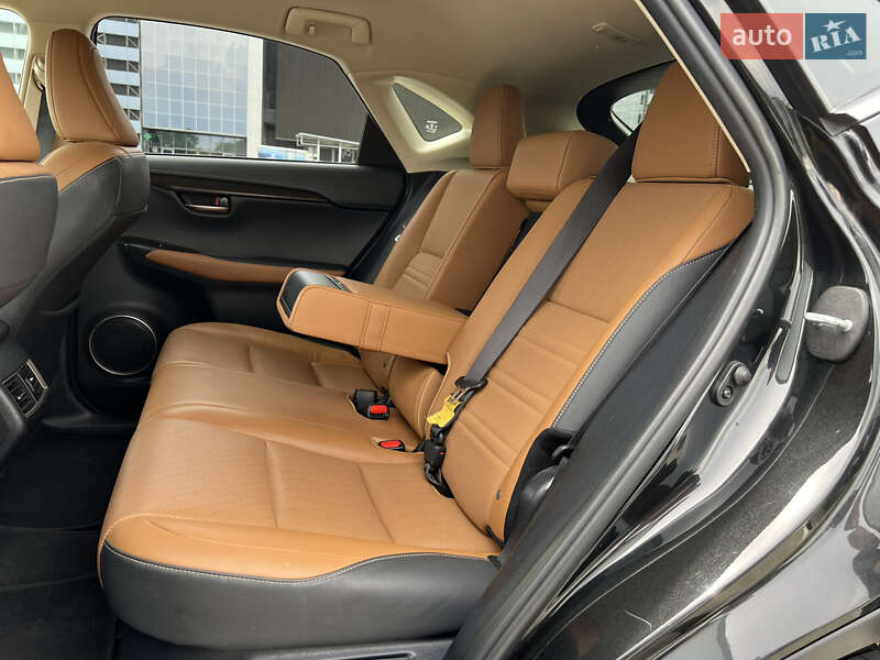Внедорожник / Кроссовер Lexus NX 2018 в Киеве